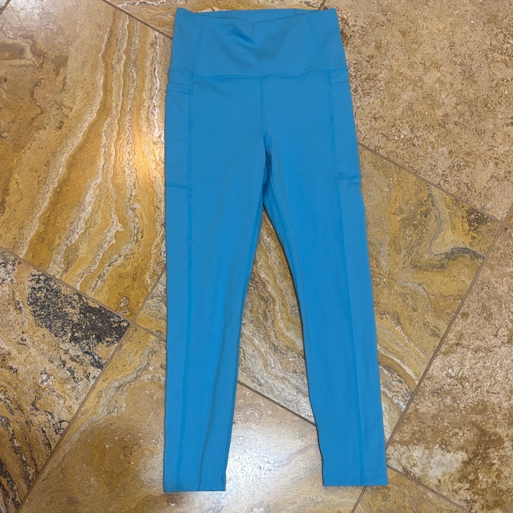 Carbon38 Small Sky-Blue Leggings with side pockets